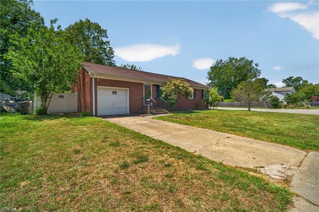 200 Valirey DR, Hampton, VA 23669