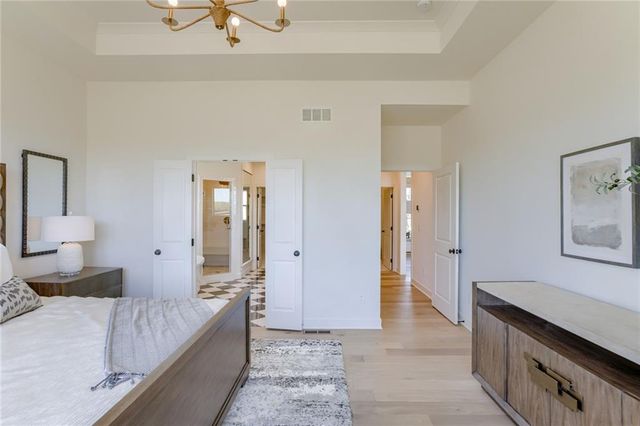 17508 Manor Street, Overland Park, KS 66085