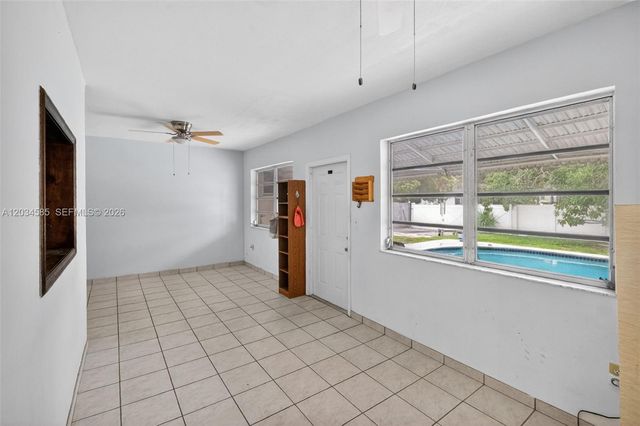 1901 N 56th Ave, Hollywood, FL 33021