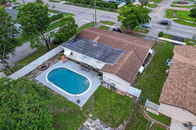 1901 N 56th Ave, Hollywood, FL 33021