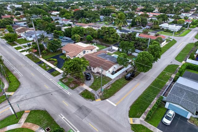 1901 N 56th Ave, Hollywood, FL 33021