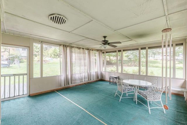 6185 S Summers Circle, Douglasville, GA 30135