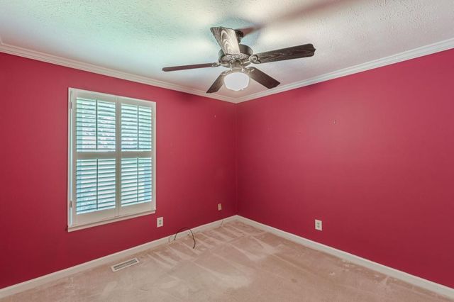 6185 S Summers Circle, Douglasville, GA 30135