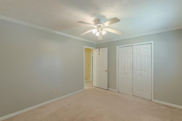6185 S Summers Circle, Douglasville, GA 30135