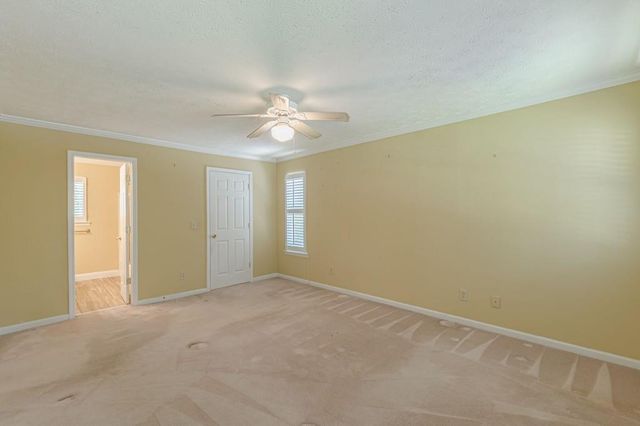 6185 S Summers Circle, Douglasville, GA 30135