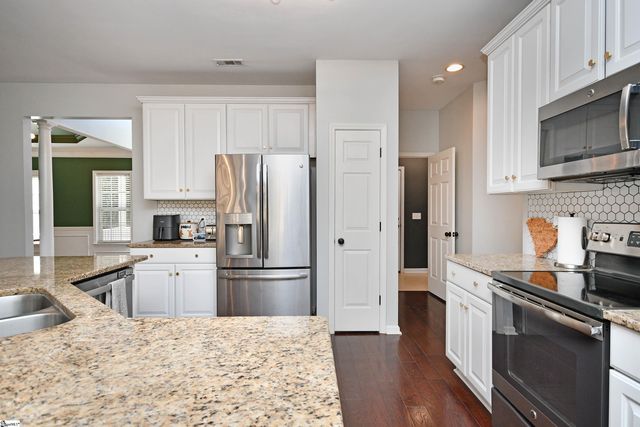 307 Grimes Drive, Simpsonville, SC 29681