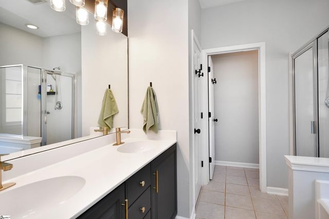 307 Grimes Drive, Simpsonville, SC 29681