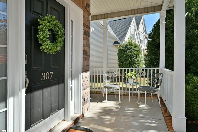 307 Grimes Drive, Simpsonville, SC 29681