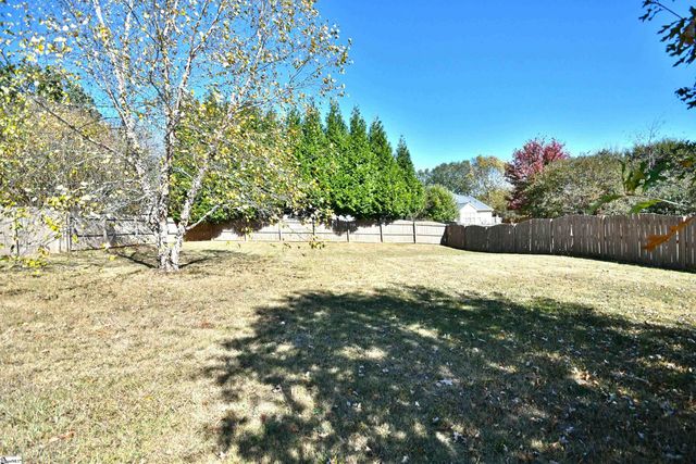 307 Grimes Drive, Simpsonville, SC 29681