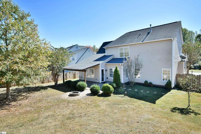 307 Grimes Drive, Simpsonville, SC 29681