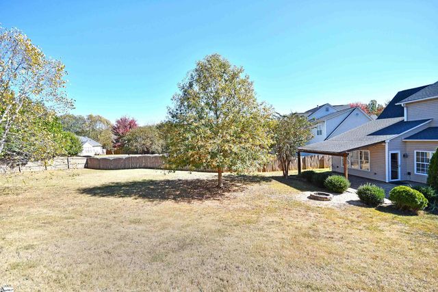 307 Grimes Drive, Simpsonville, SC 29681