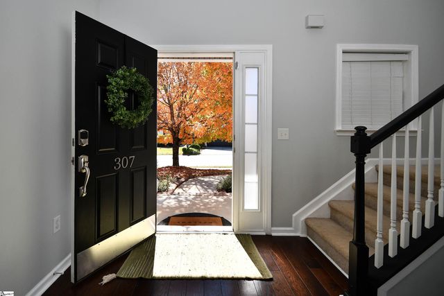 307 Grimes Drive, Simpsonville, SC 29681