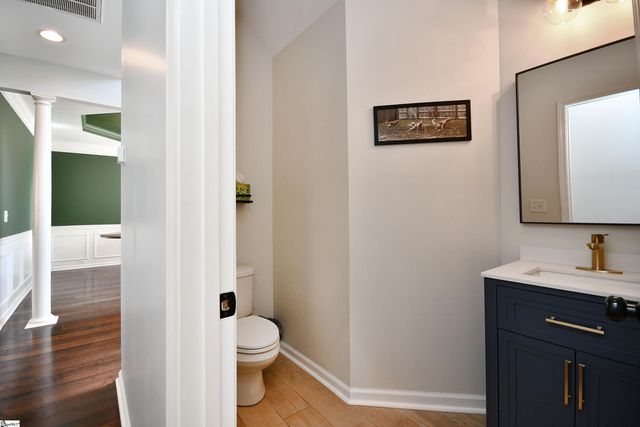 307 Grimes Drive, Simpsonville, SC 29681