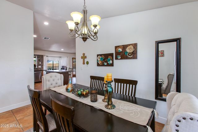 3313 W KRISTAL Way, Phoenix, AZ 85027