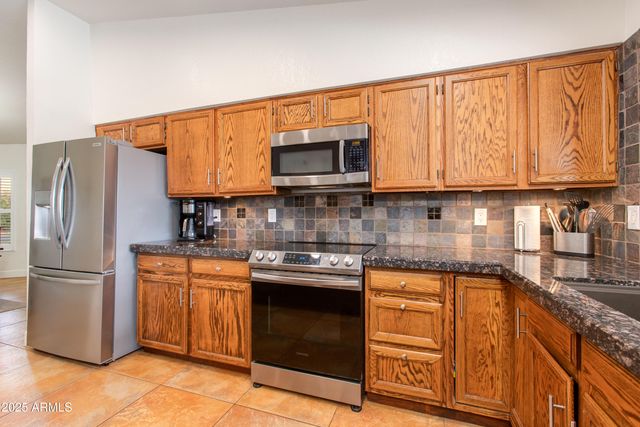 3313 W KRISTAL Way, Phoenix, AZ 85027