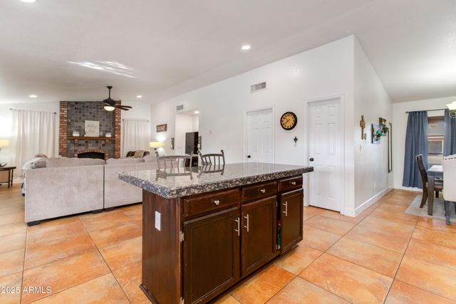 3313 W KRISTAL Way, Phoenix, AZ 85027