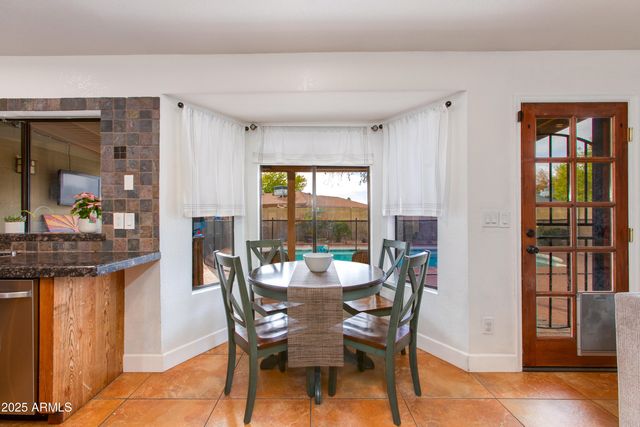 3313 W KRISTAL Way, Phoenix, AZ 85027