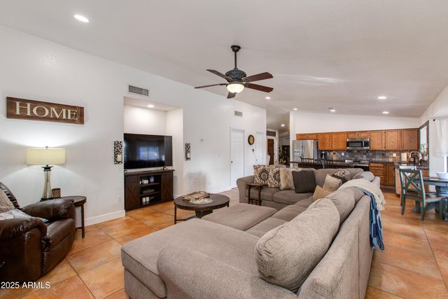 3313 W KRISTAL Way, Phoenix, AZ 85027