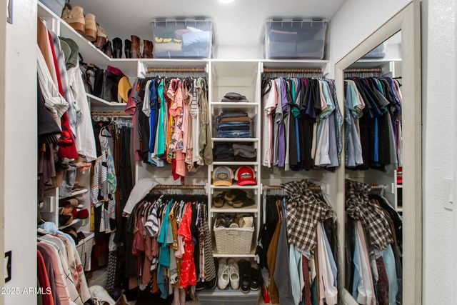 3313 W KRISTAL Way, Phoenix, AZ 85027