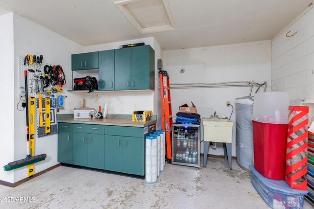 3313 W KRISTAL Way, Phoenix, AZ 85027