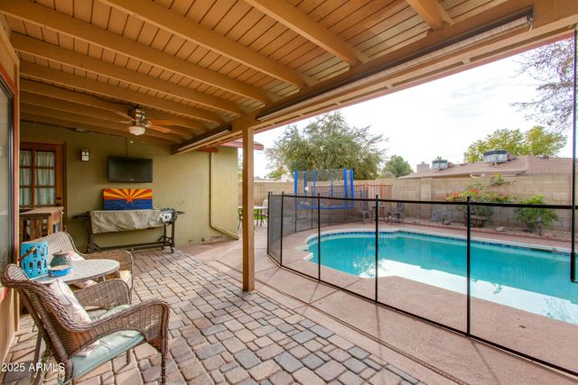 3313 W KRISTAL Way, Phoenix, AZ 85027