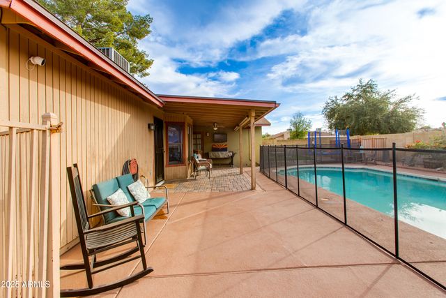 3313 W KRISTAL Way, Phoenix, AZ 85027