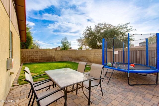 3313 W KRISTAL Way, Phoenix, AZ 85027