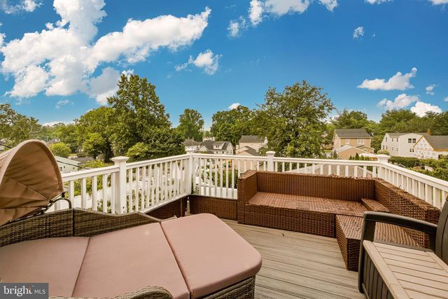 414 FIRST AVE, Haddon Heights, NJ 08035