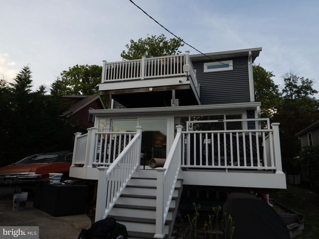 414 FIRST AVE, Haddon Heights, NJ 08035