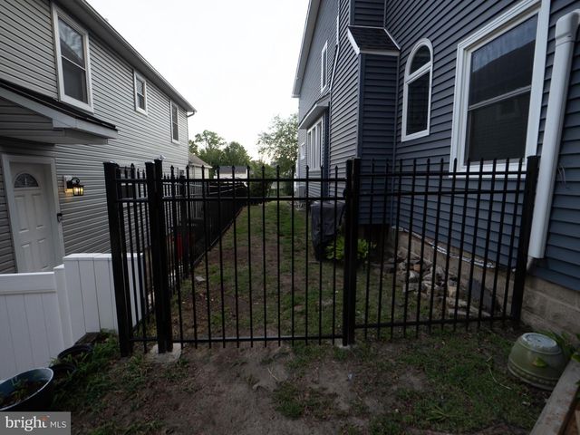 414 FIRST AVE, Haddon Heights, NJ 08035