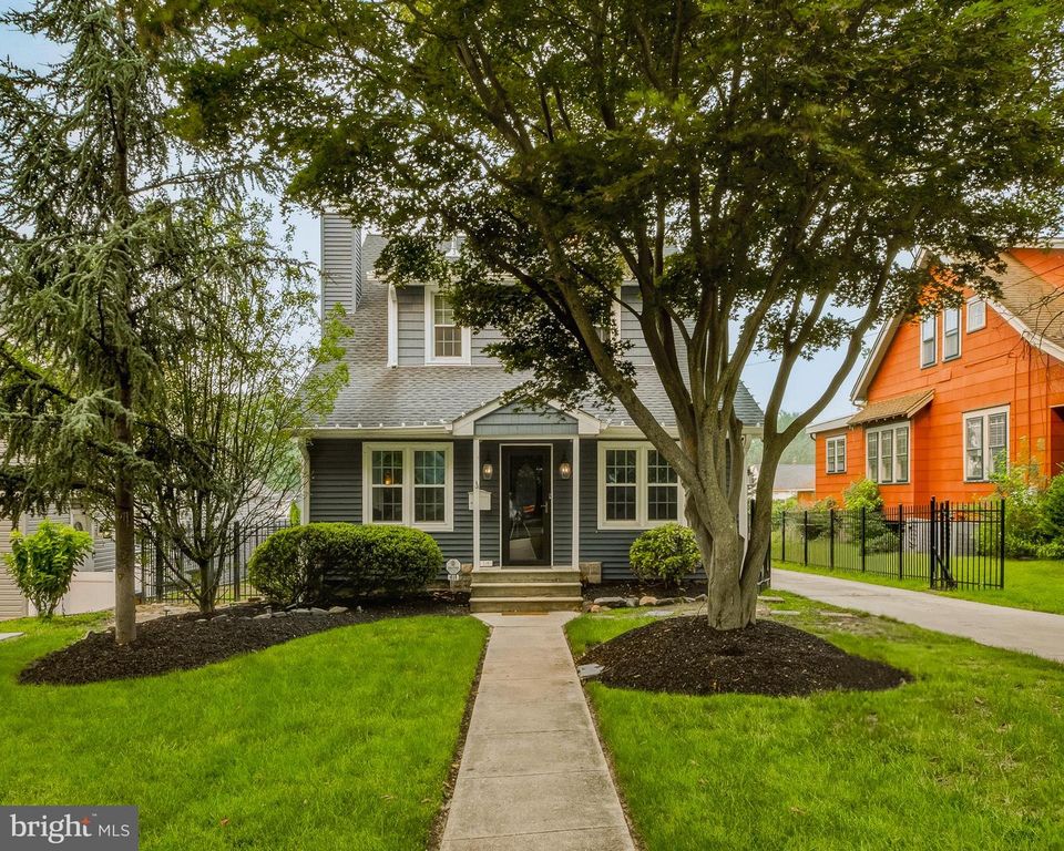 414 FIRST AVE, Haddon Heights, NJ 08035