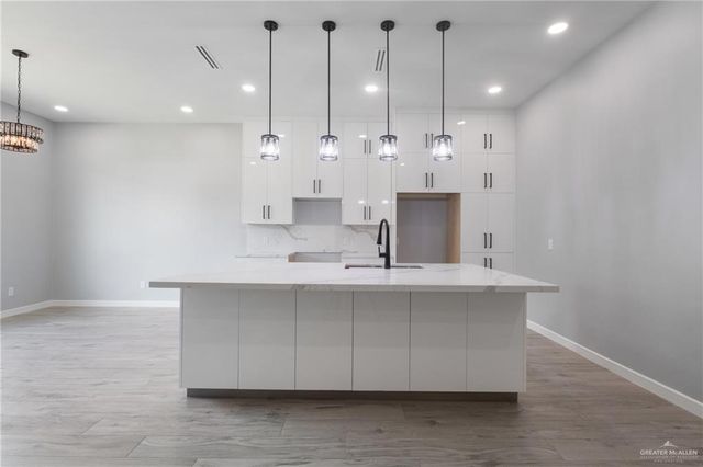 502 Pearl Street, Edinburg, TX 78542