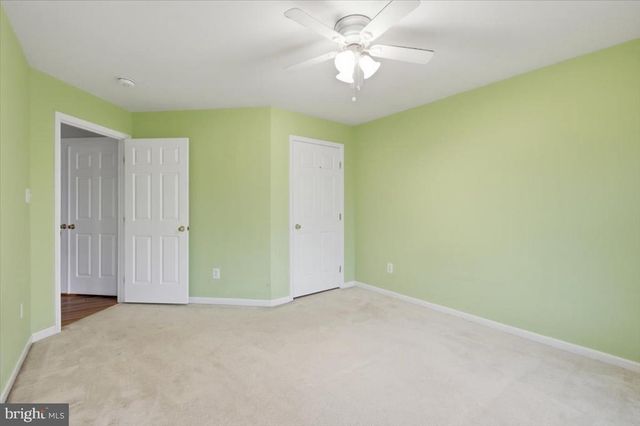 6914 S DEWEY CT, Fredericksburg, VA 22407