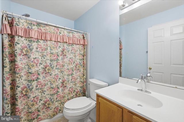 6914 S DEWEY CT, Fredericksburg, VA 22407