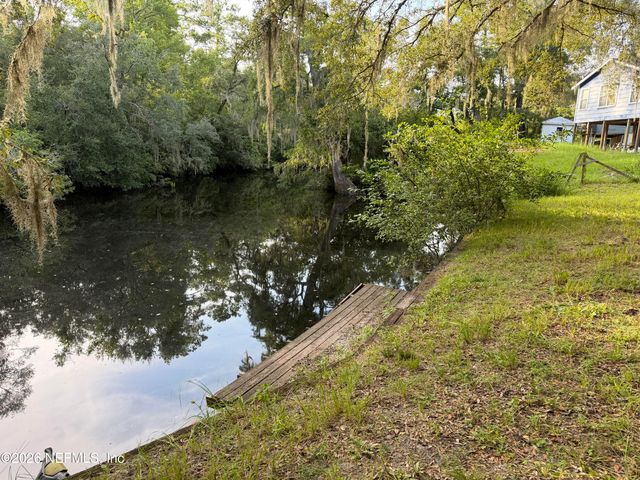 2879 CREEK Street, Middleburg, FL 32068