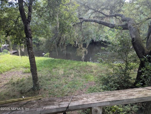 2879 CREEK Street, Middleburg, FL 32068
