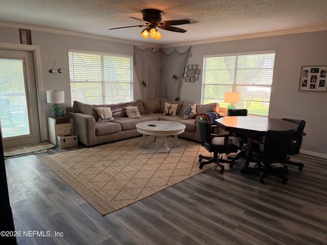 2879 CREEK Street, Middleburg, FL 32068