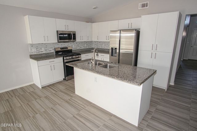 14740 Charles Foster Avenue, El Paso, TX 79938