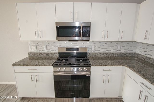 14740 Charles Foster Avenue, El Paso, TX 79938