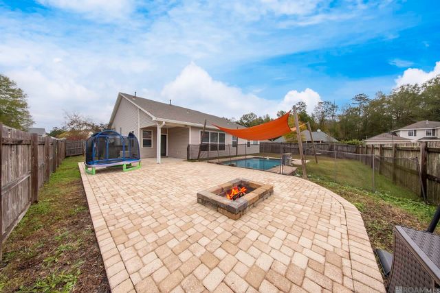 301 Mark Dr, Covington, LA 70433