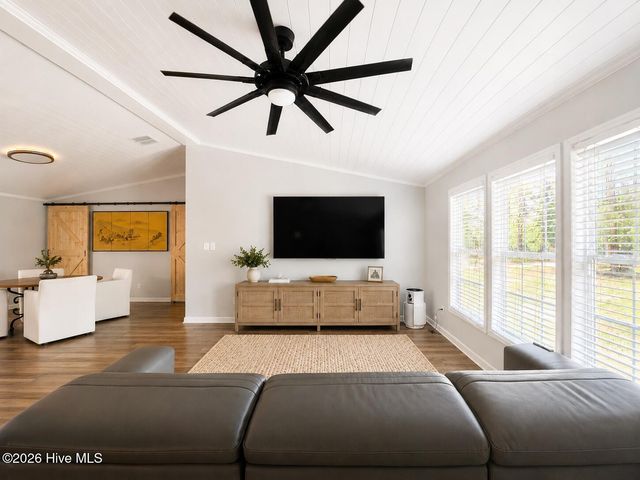 1265 Gilbert Road SE, Bolivia, NC 28422