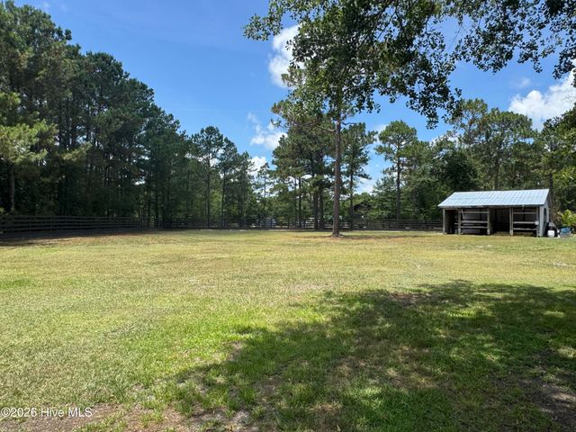 1265 Gilbert Road SE, Bolivia, NC 28422