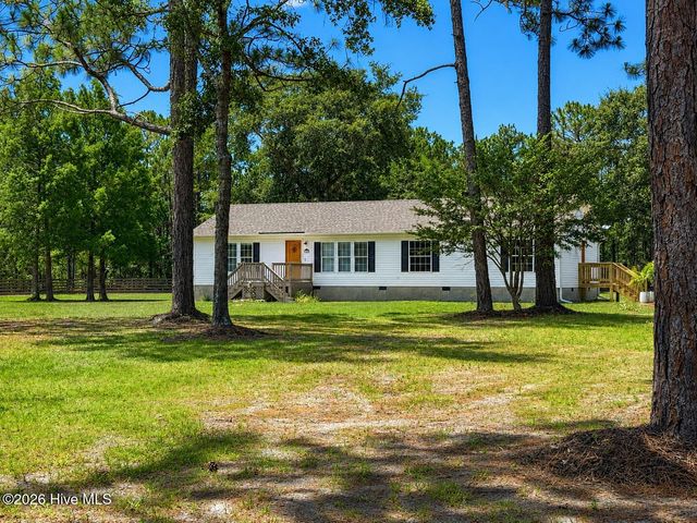 1265 Gilbert Road SE, Bolivia, NC 28422