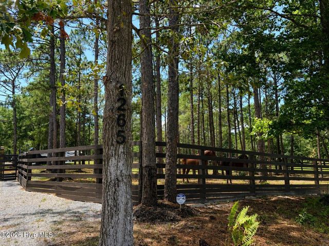 1265 Gilbert Road SE, Bolivia, NC 28422