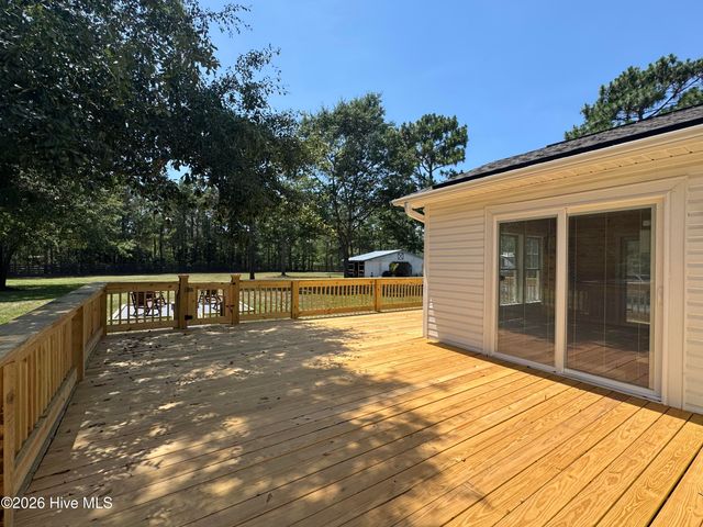1265 Gilbert Road SE, Bolivia, NC 28422