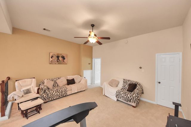 12912 Southern Manor Drive, Pearland, TX 77584