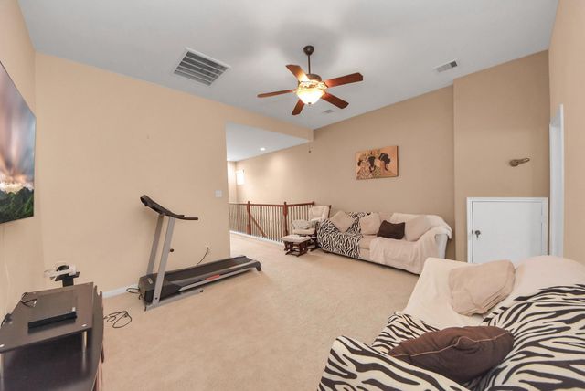 12912 Southern Manor Drive, Pearland, TX 77584