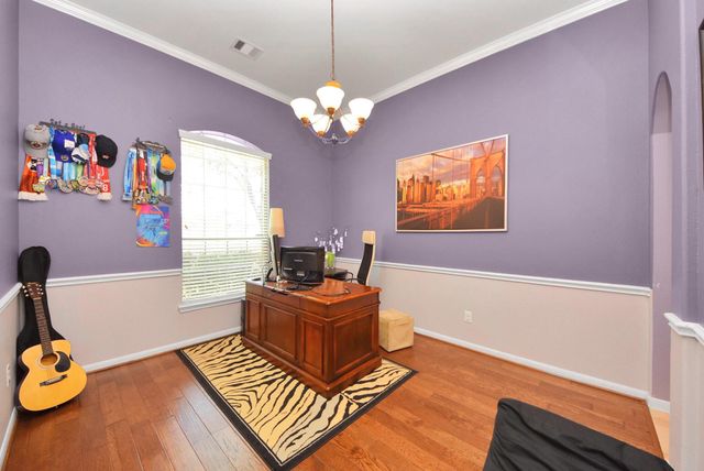 12912 Southern Manor Drive, Pearland, TX 77584