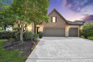 12912 Southern Manor Drive, Pearland, TX 77584