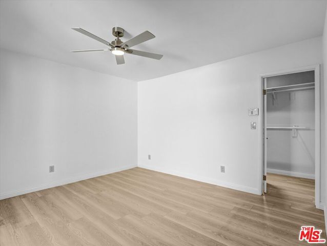 5820 S Chariton Avenue, Los Angeles, CA 90056